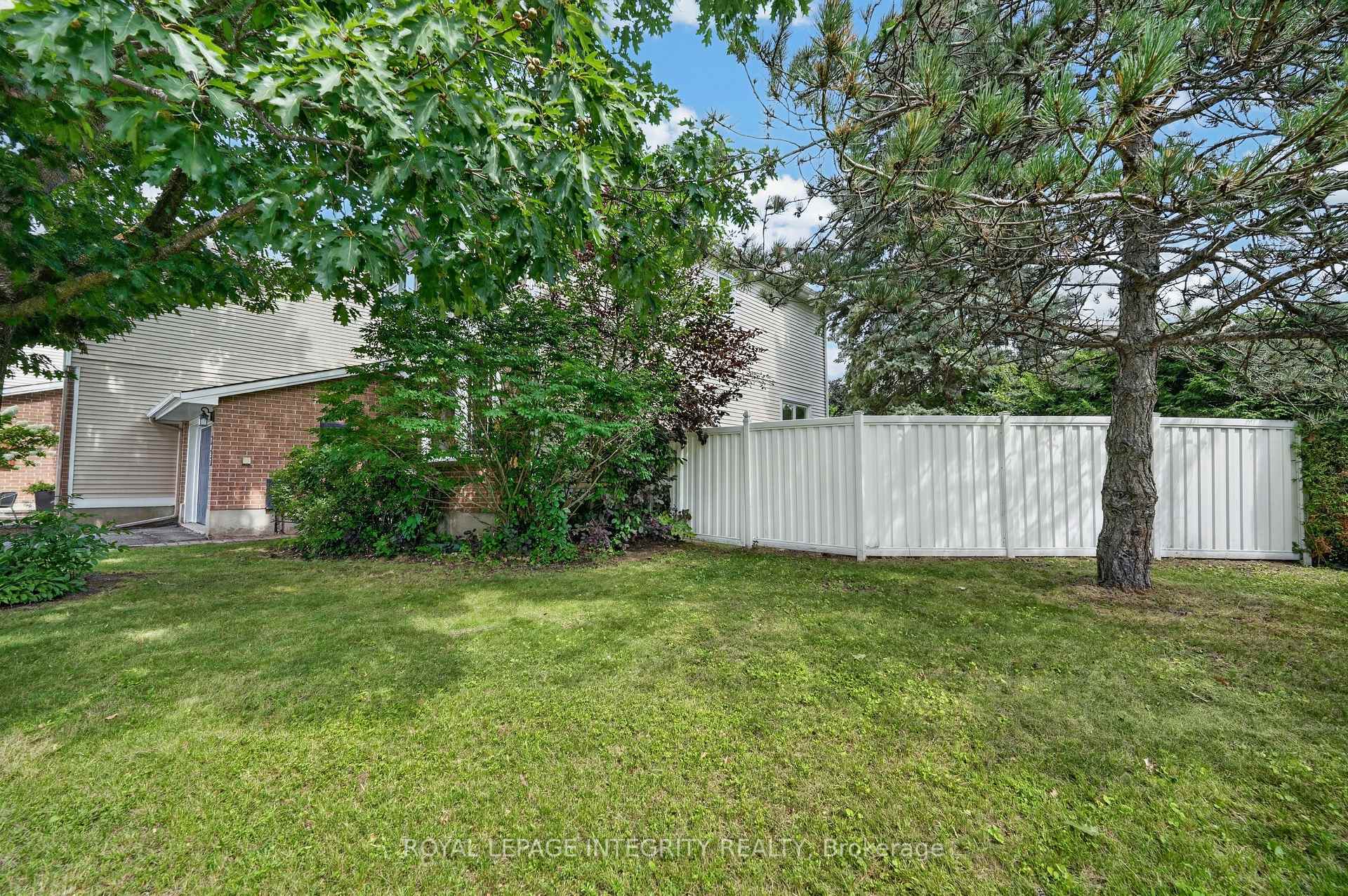 Photo 47 of 1957 Crestmont Place, Ottawa, Chapel Hill South - Orleans Village — HOMEH