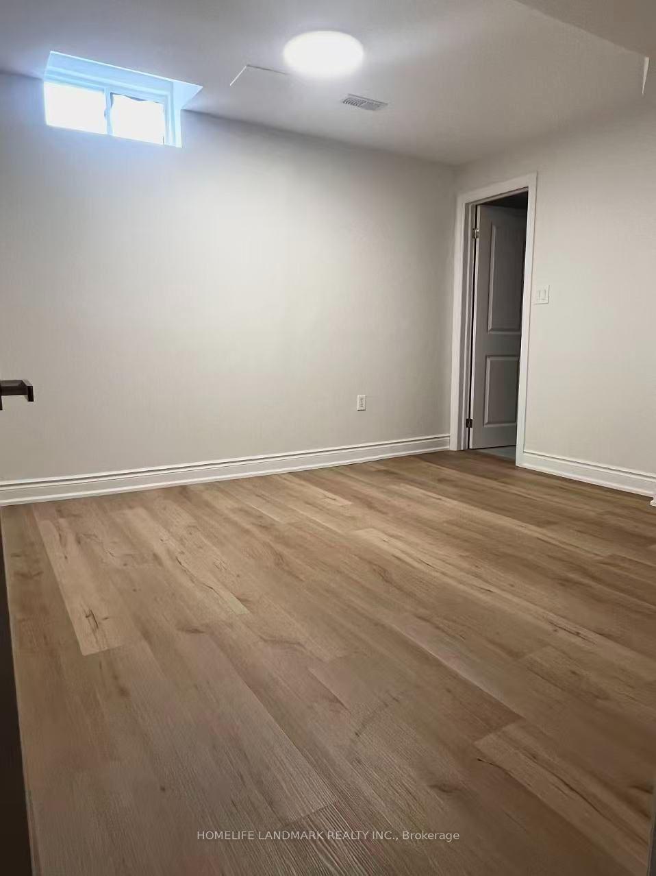Photo 8 of Unit Basement, 17 Ferncliffe Crescent, Markham, Cedarwood — HOMEH