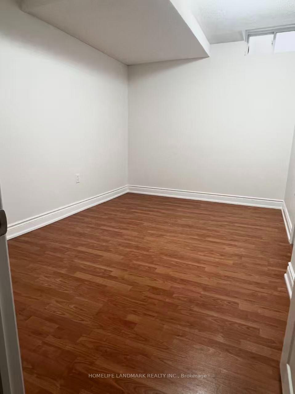 Photo 12 of Unit Basement, 17 Ferncliffe Crescent, Markham, Cedarwood — HOMEH