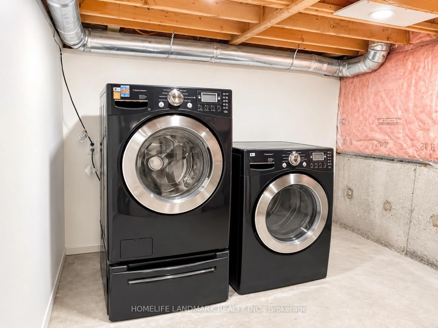 Photo 19 of Unit Basement, 17 Ferncliffe Crescent, Markham, Cedarwood — HOMEH
