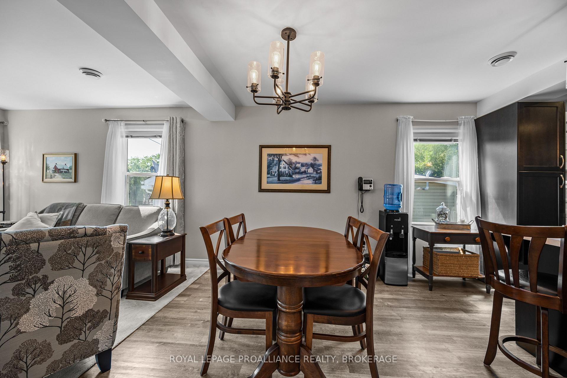 Photo 11 of 680 Alfred Street, Kingston, East of Sir John A. Blvd — HOMEH