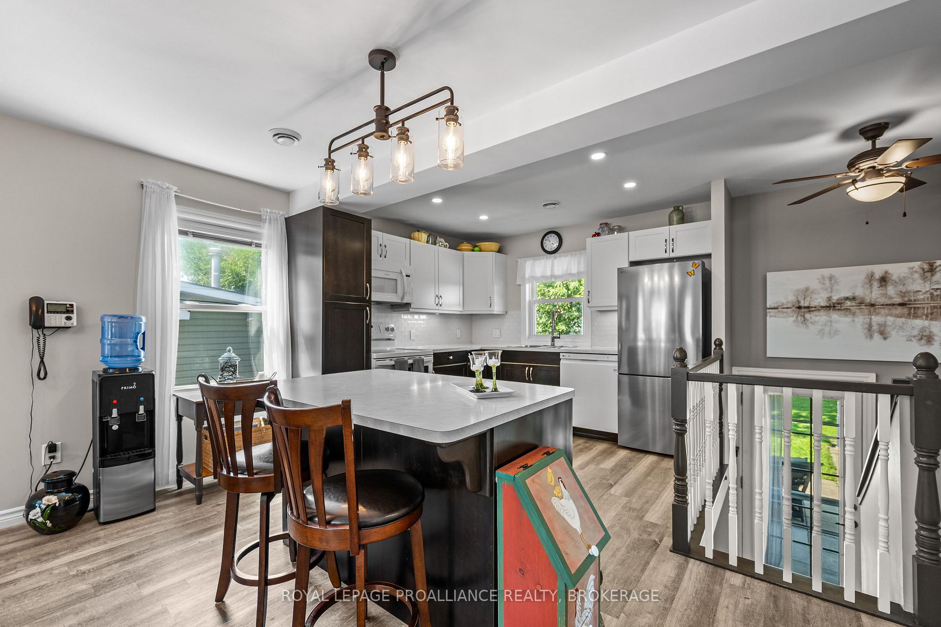 Photo 12 of 680 Alfred Street, Kingston, East of Sir John A. Blvd — HOMEH