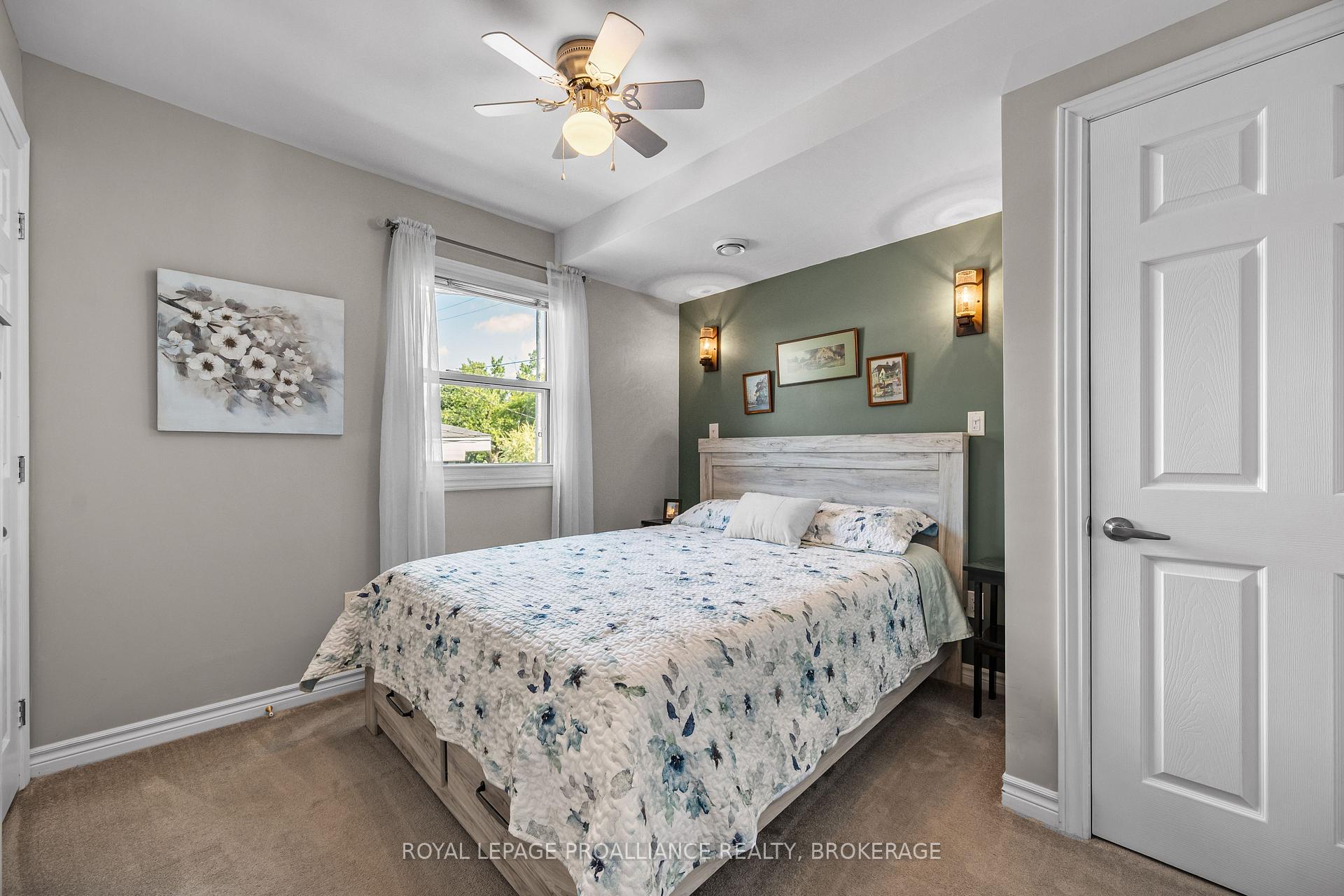 Photo 17 of 680 Alfred Street, Kingston, East of Sir John A. Blvd — HOMEH
