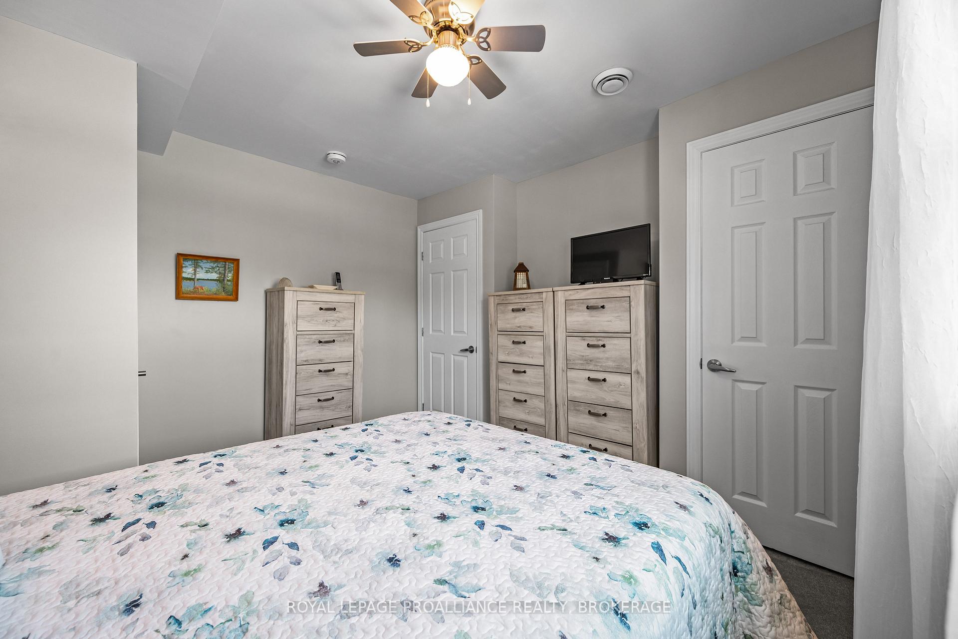 Photo 18 of 680 Alfred Street, Kingston, East of Sir John A. Blvd — HOMEH