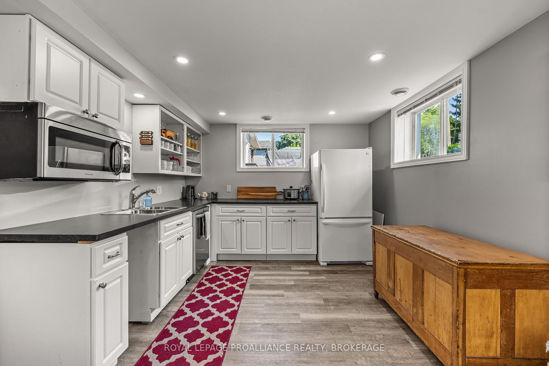 Photo 30 of 680 Alfred Street, Kingston, East of Sir John A. Blvd — HOMEH