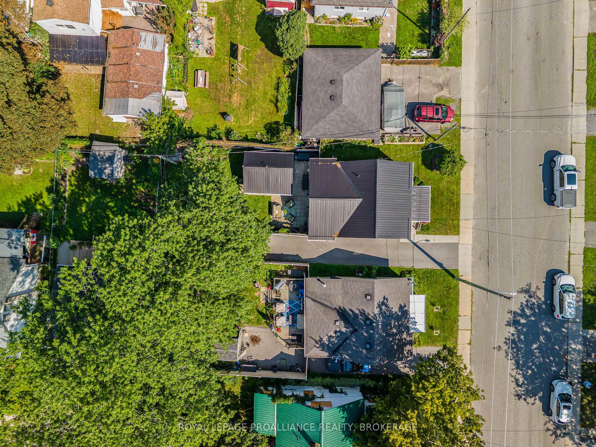 Photo 34 of 680 Alfred Street, Kingston, East of Sir John A. Blvd — HOMEH