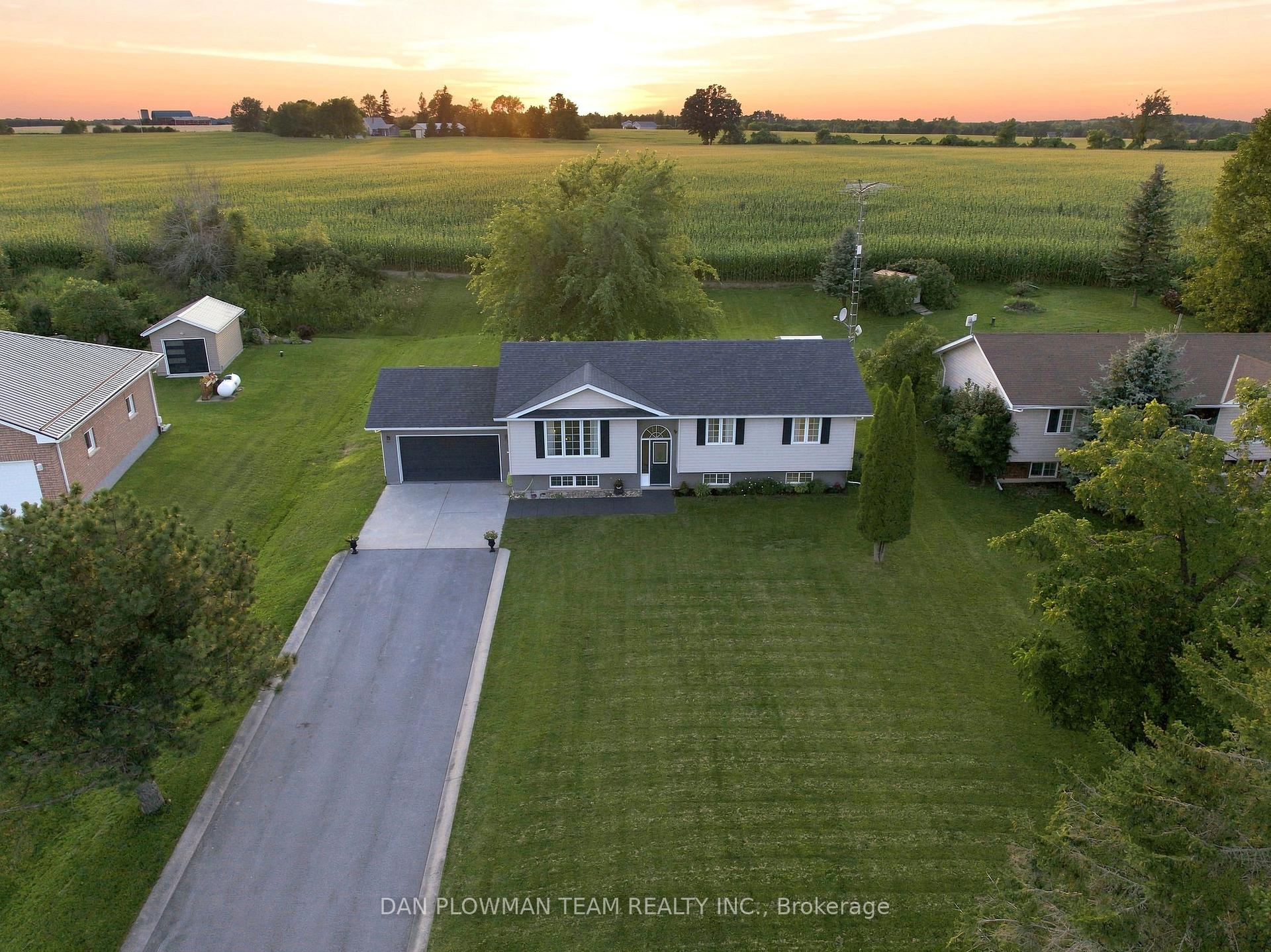 Photo 2 of 57 O'reilly Lane, Kawartha Lakes, Ops — HOMEH