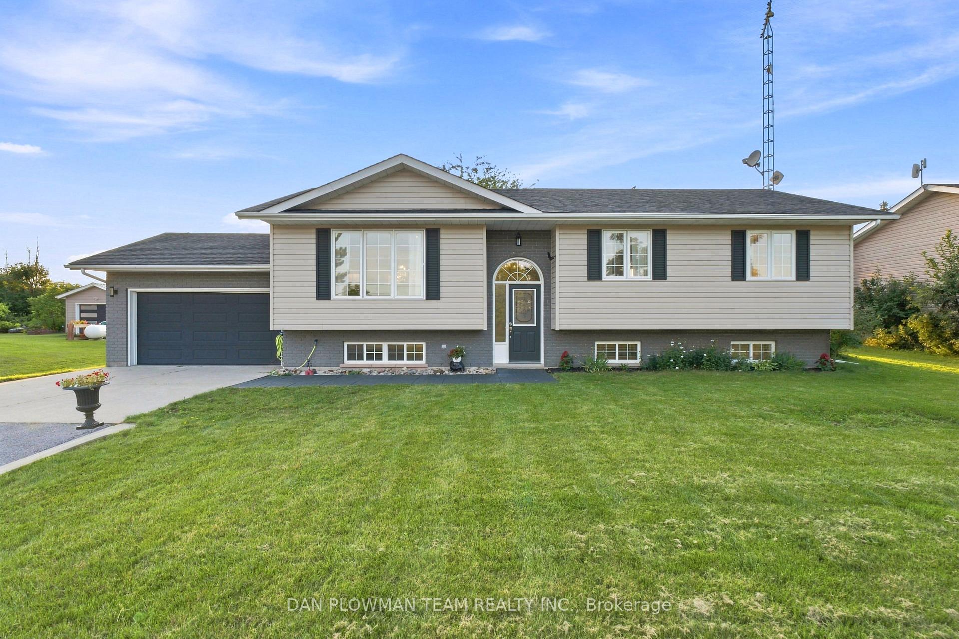 Photo 3 of 57 O'reilly Lane, Kawartha Lakes, Ops — HOMEH