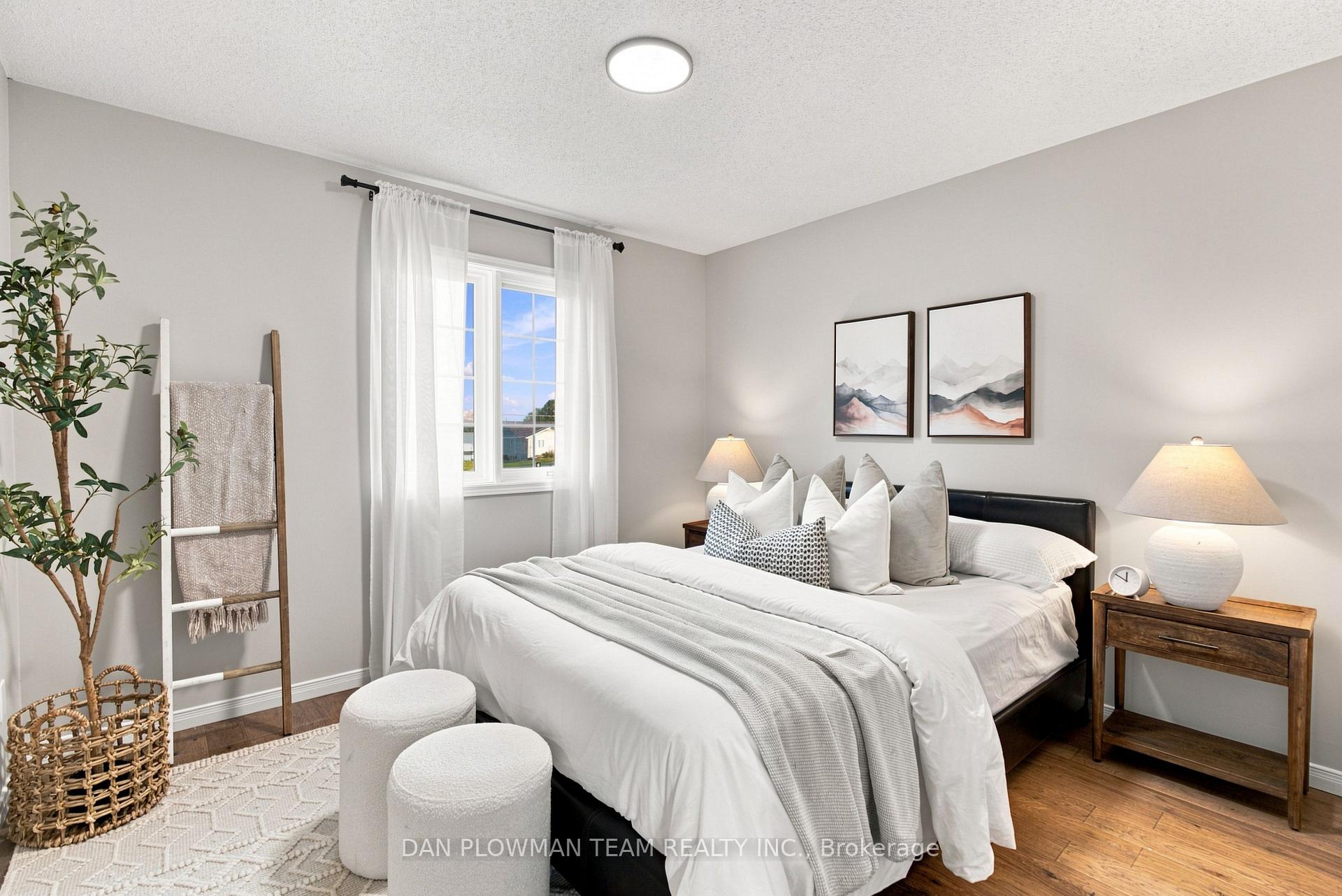 Photo 20 of 57 O'reilly Lane, Kawartha Lakes, Ops — HOMEH
