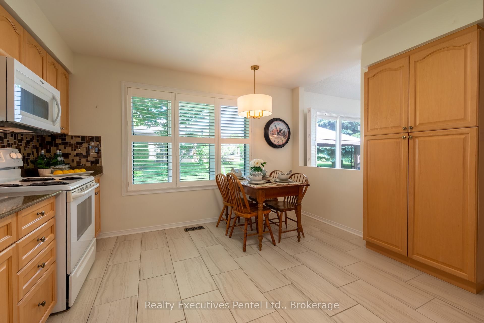 Photo 25 of 1 Cliff Drive, Clarington, Newcastle — HOMEH