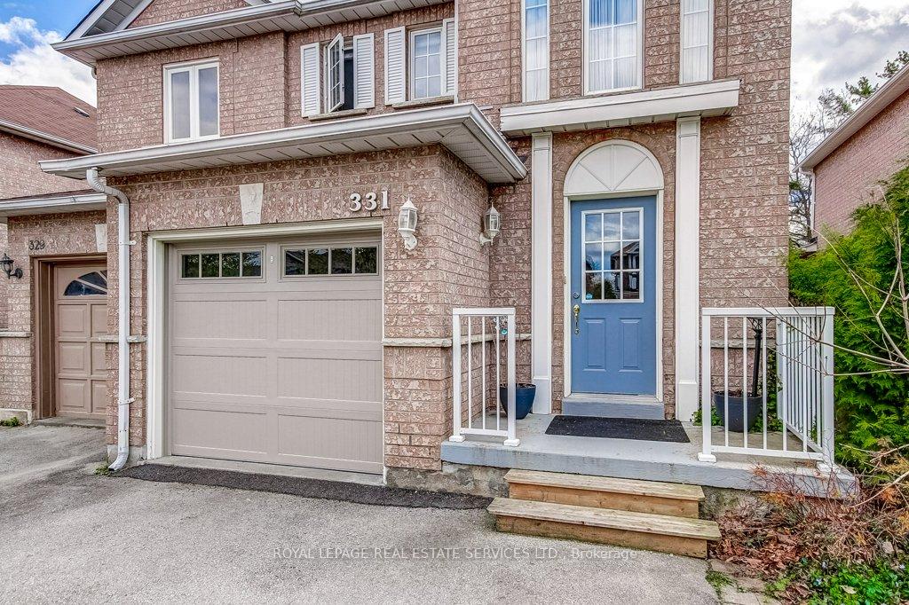Photo 2 of 331 Ravineview Way, Oakville, Wedgewood Creek — HOMEH