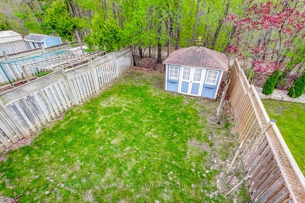 Photo 39 of 331 Ravineview Way, Oakville, Wedgewood Creek — HOMEH