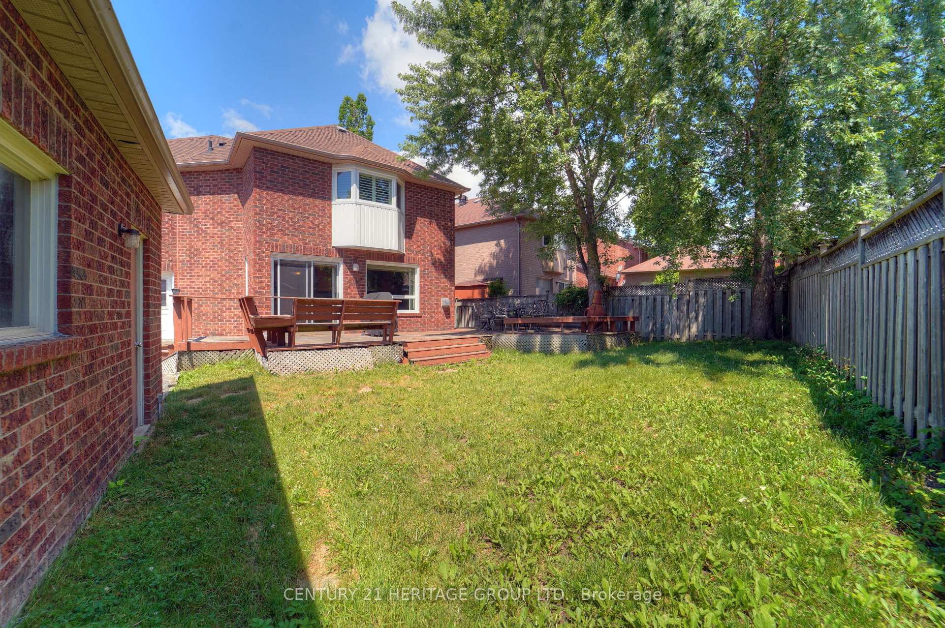 Photo 6 of 3 Primrose Path Crescent, Markham, Legacy — HOMEH