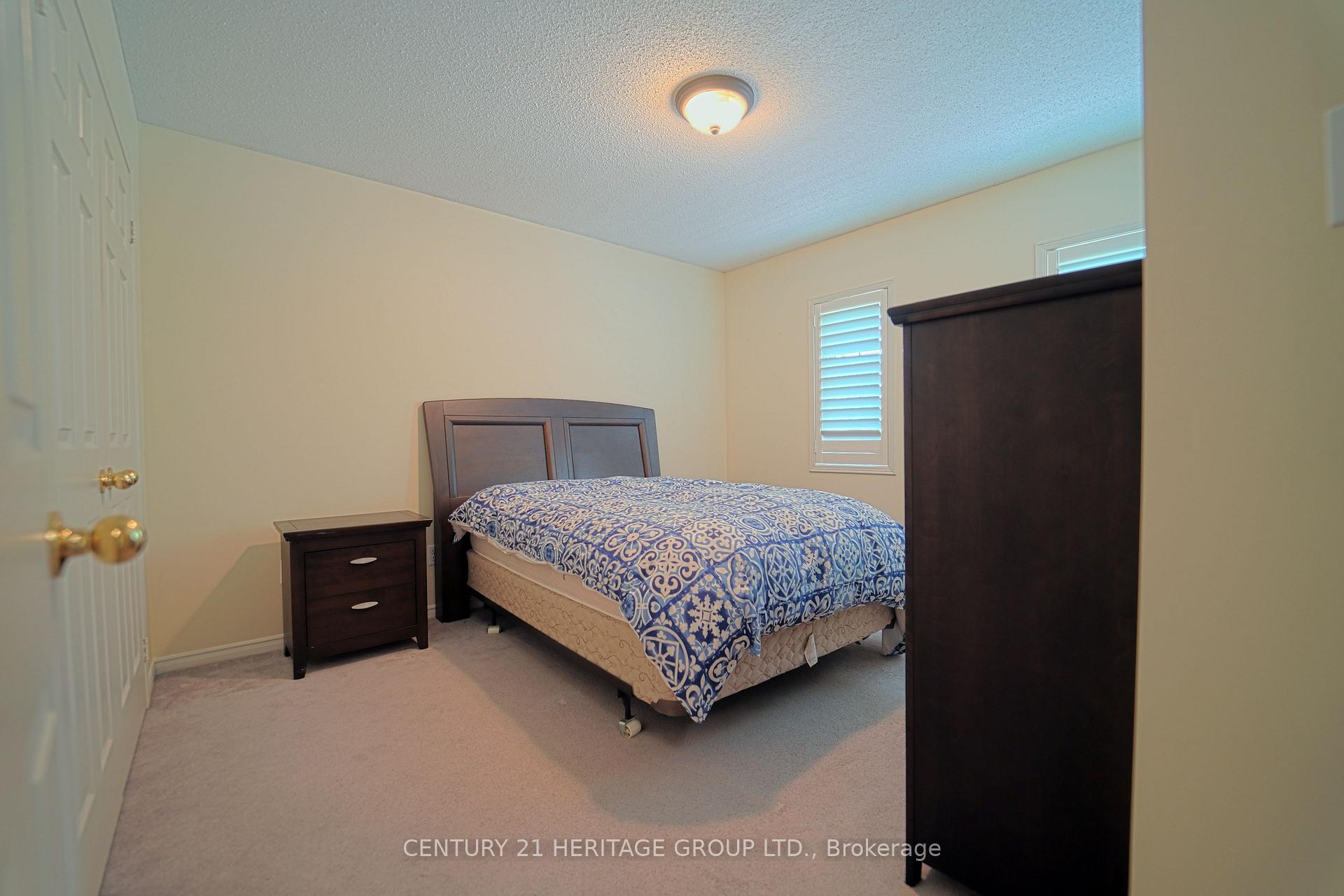 Photo 24 of 3 Primrose Path Crescent, Markham, Legacy — HOMEH