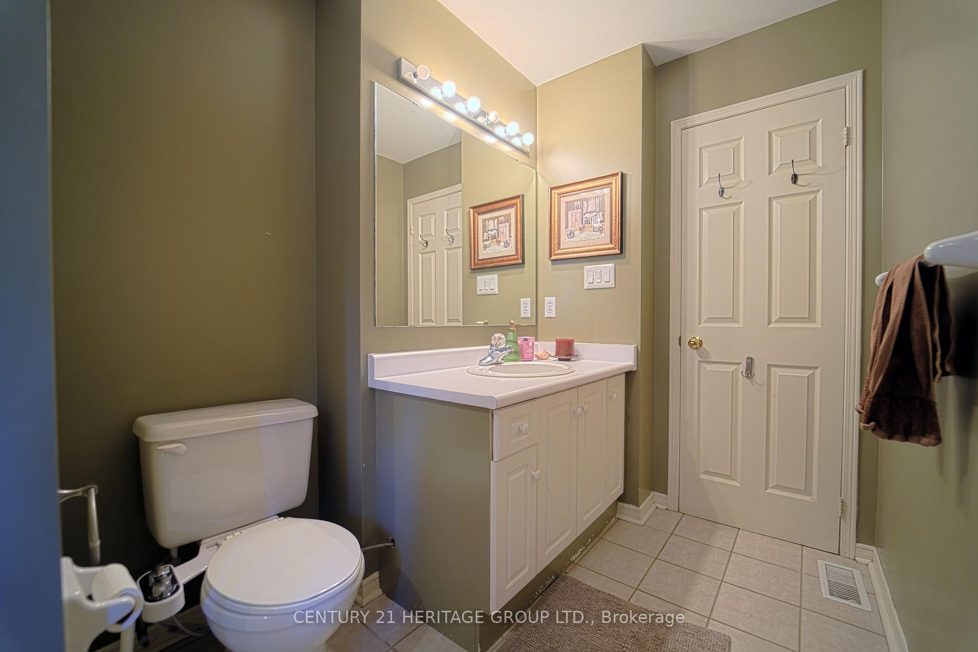Photo 30 of 3 Primrose Path Crescent, Markham, Legacy — HOMEH