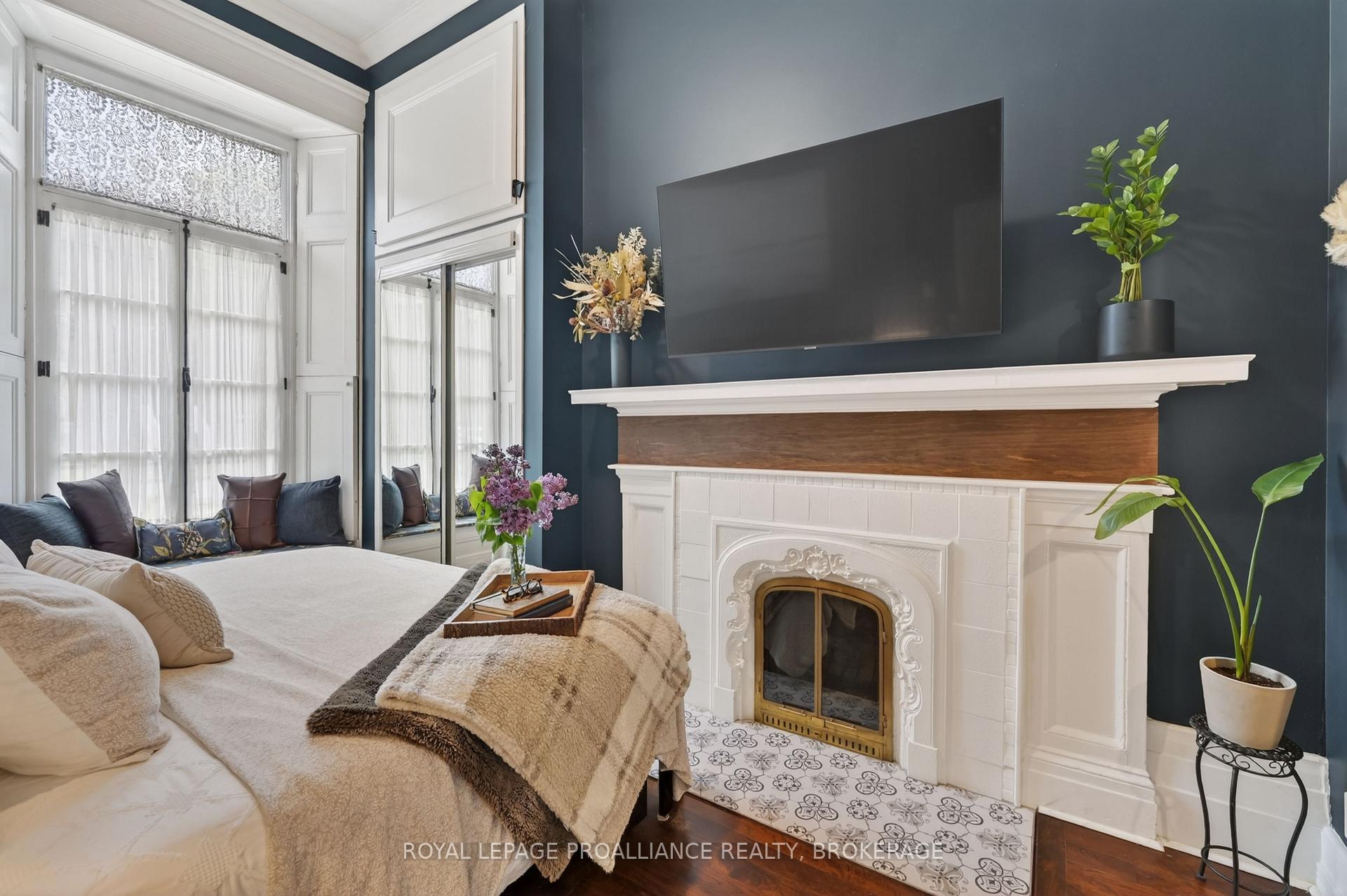 Photo 21 of Unit 2, 133 King Street E, Kingston, Central City East — HOMEH