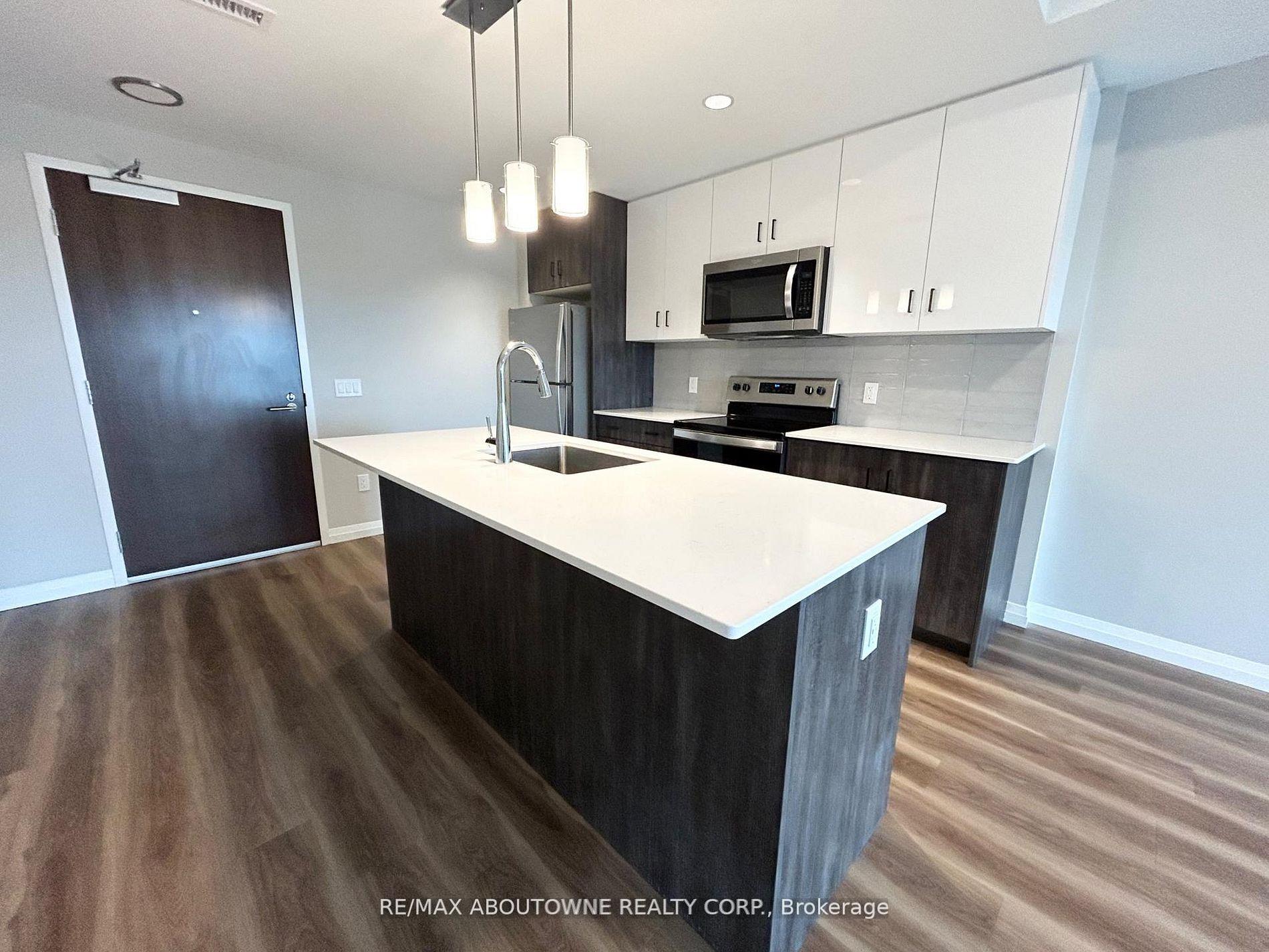 Photo 3 of Unit 201, 28 Westhill Drive, Waterloo, Westvale — HOMEH
