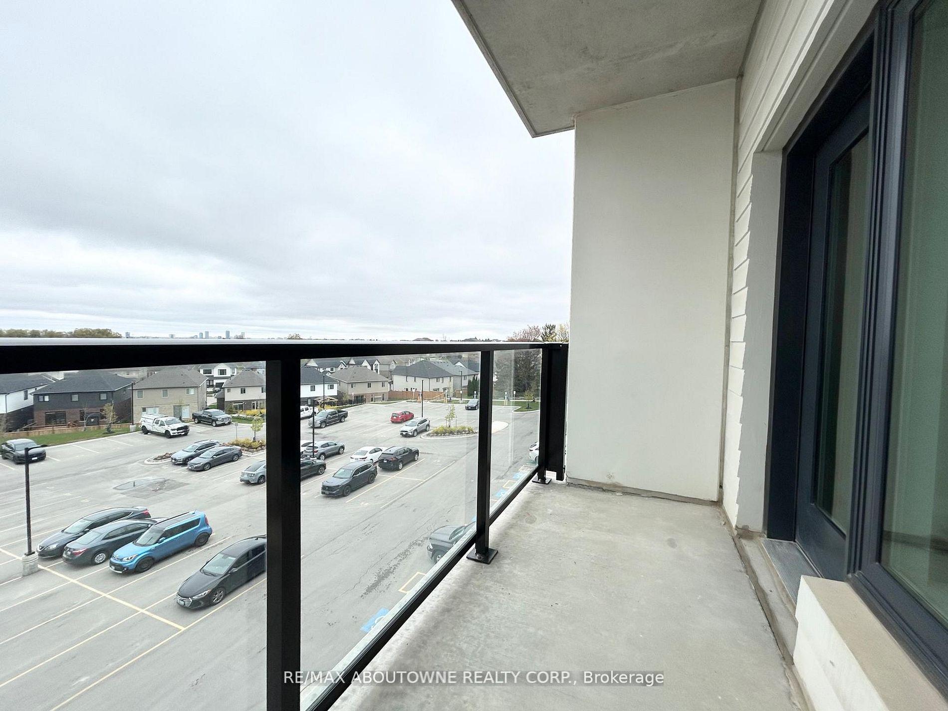 Photo 13 of Unit 201, 28 Westhill Drive, Waterloo, Westvale — HOMEH