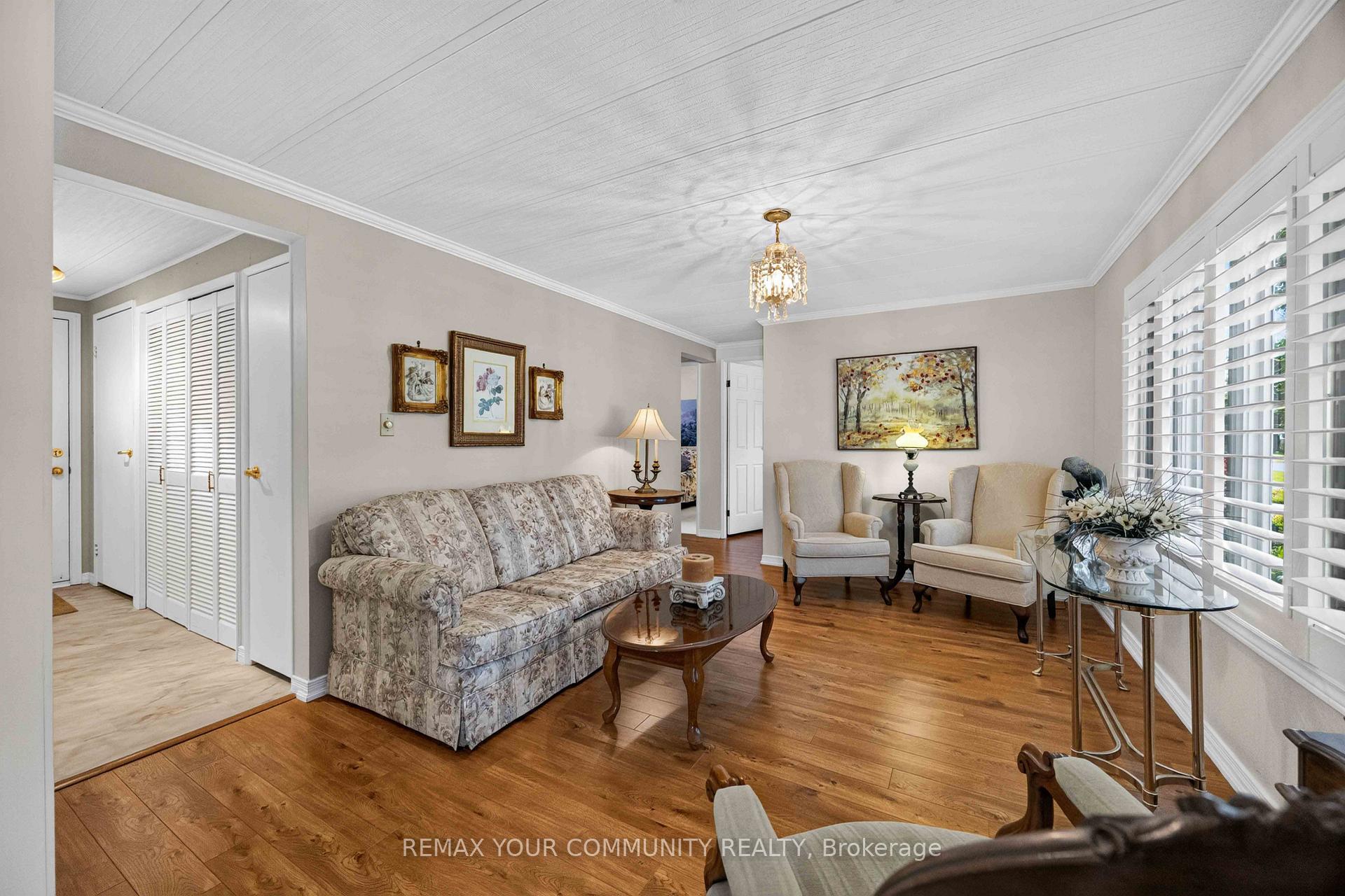 Photo 8 of 131 Roxanna Drive, Georgina, Sutton & Jackson's Point — HOMEH