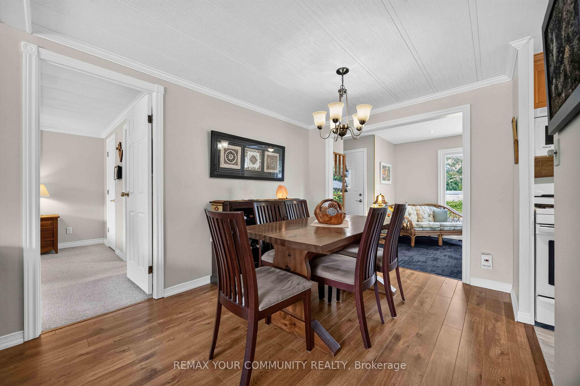 Photo 12 of 131 Roxanna Drive, Georgina, Sutton & Jackson's Point — HOMEH