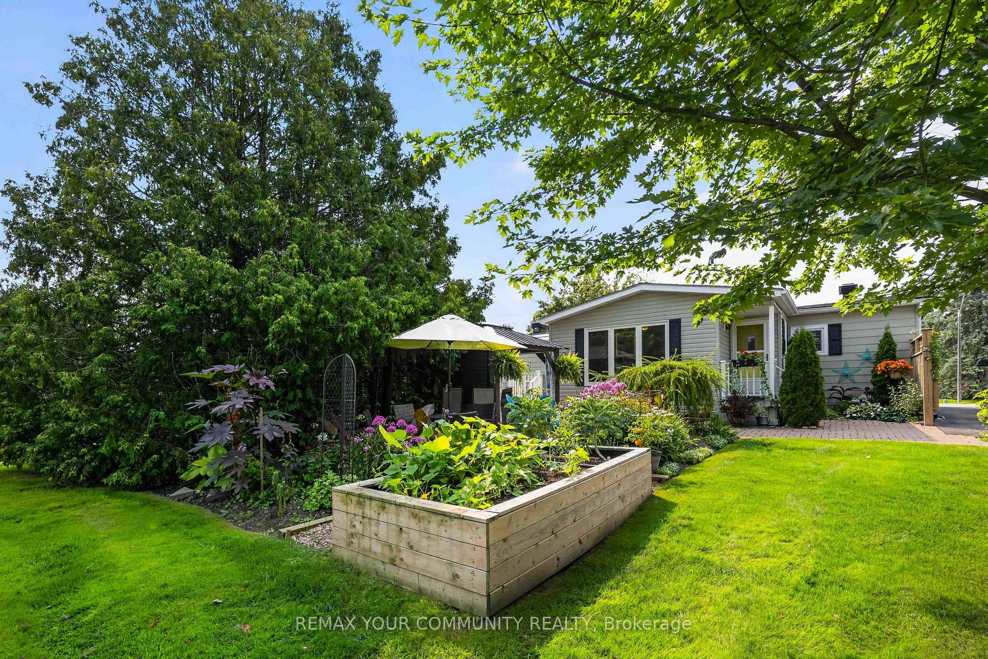 Photo 37 of 131 Roxanna Drive, Georgina, Sutton & Jackson's Point — HOMEH