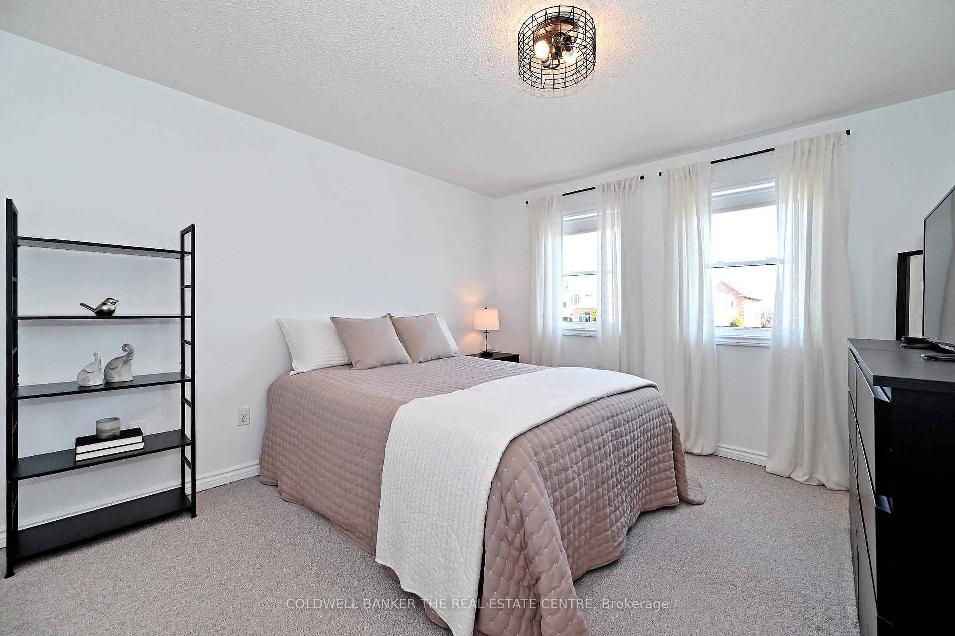 Photo 32 of 194 Chambers Crescent, Newmarket, Armitage — HOMEH