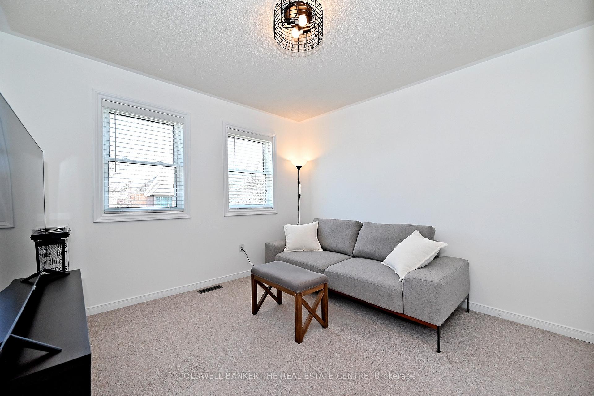 Photo 34 of 194 Chambers Crescent, Newmarket, Armitage — HOMEH