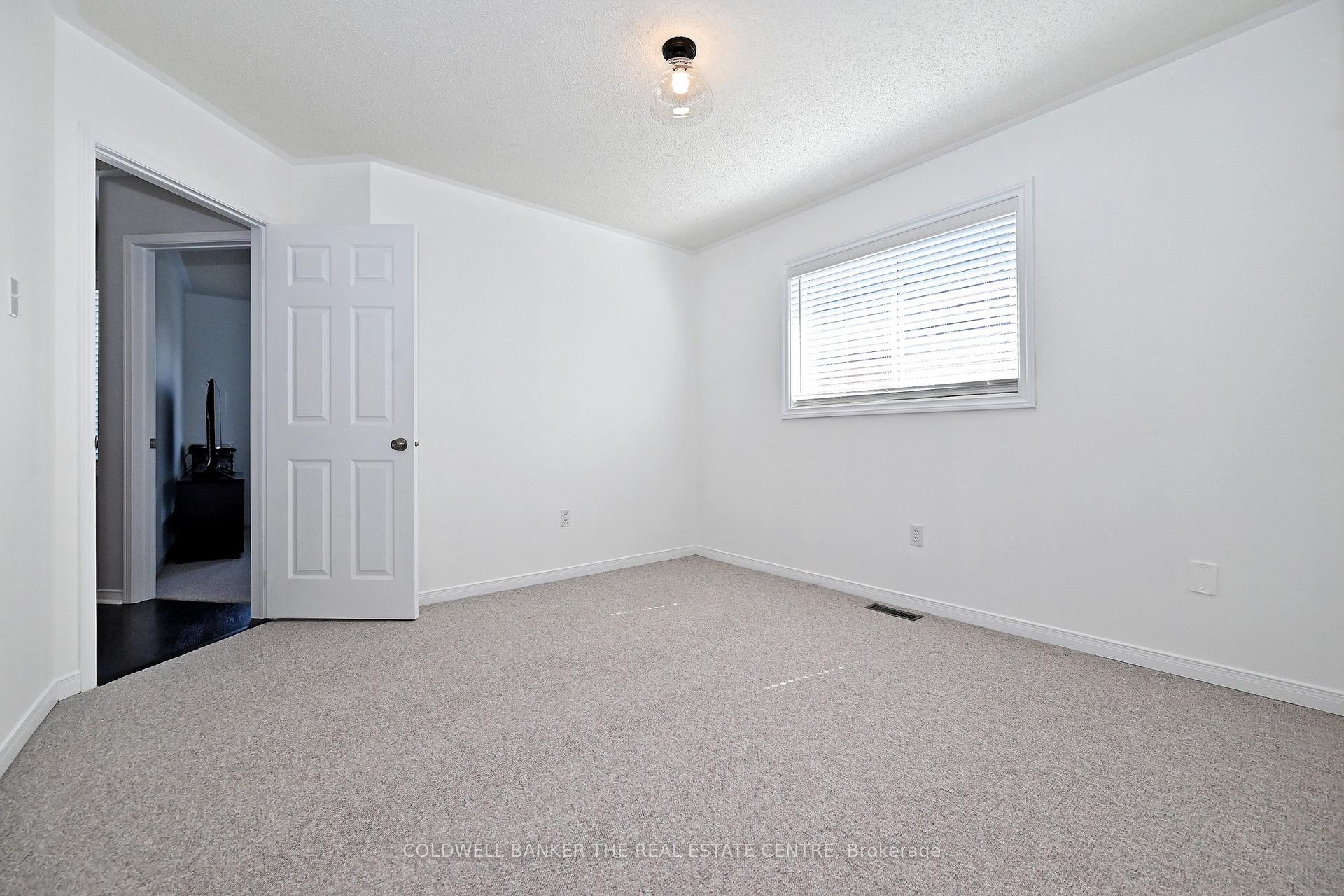 Photo 36 of 194 Chambers Crescent, Newmarket, Armitage — HOMEH