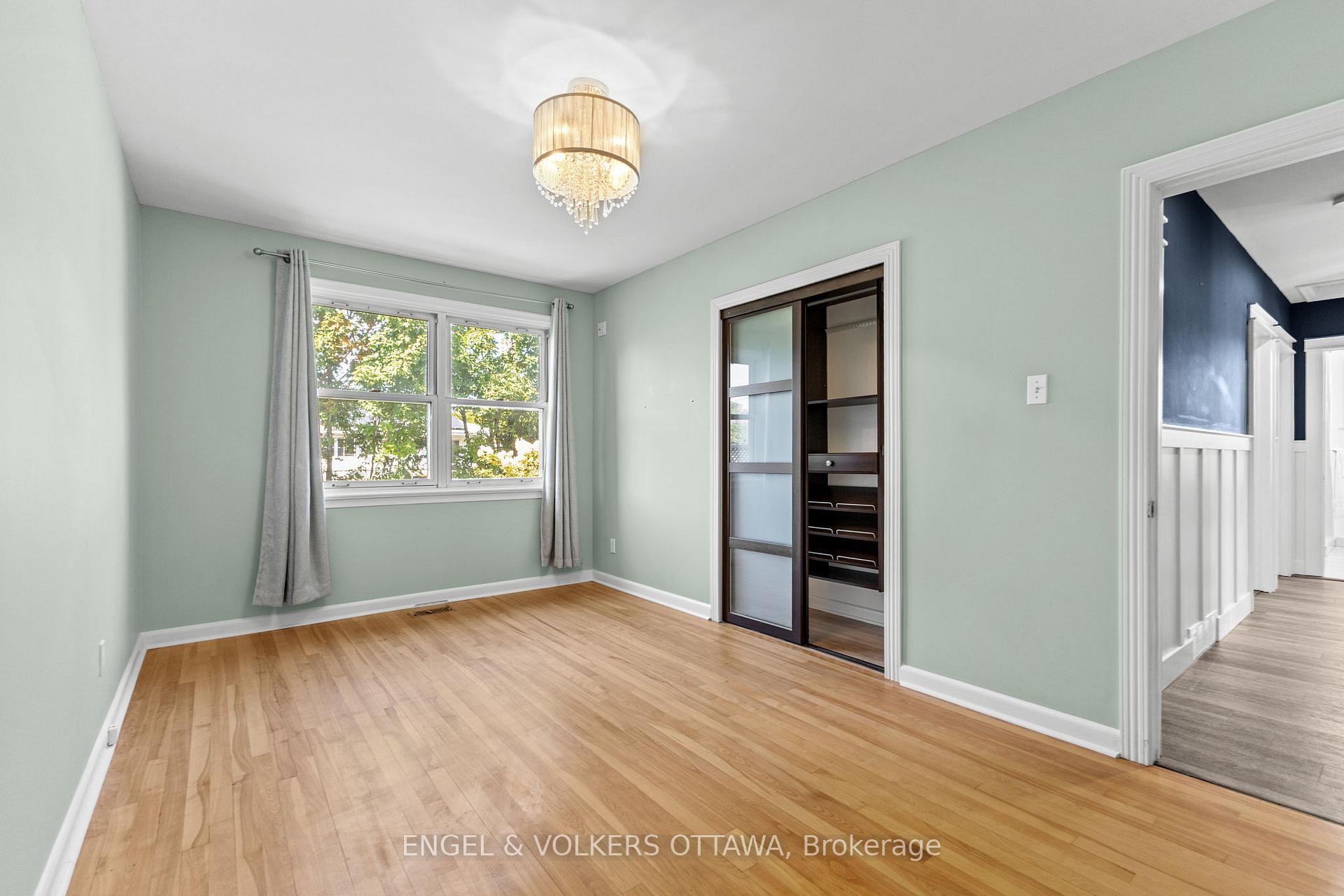 Photo 16 of 855 Weston Drive, Ottawa, Elmvale Acres — HOMEH