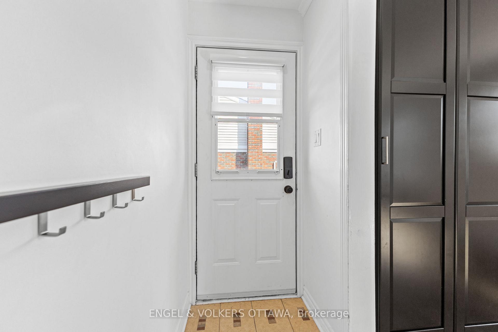 Photo 19 of 855 Weston Drive, Ottawa, Elmvale Acres — HOMEH