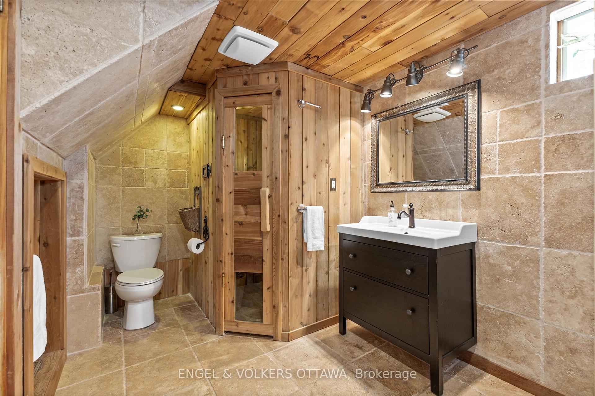 Photo 25 of 855 Weston Drive, Ottawa, Elmvale Acres — HOMEH
