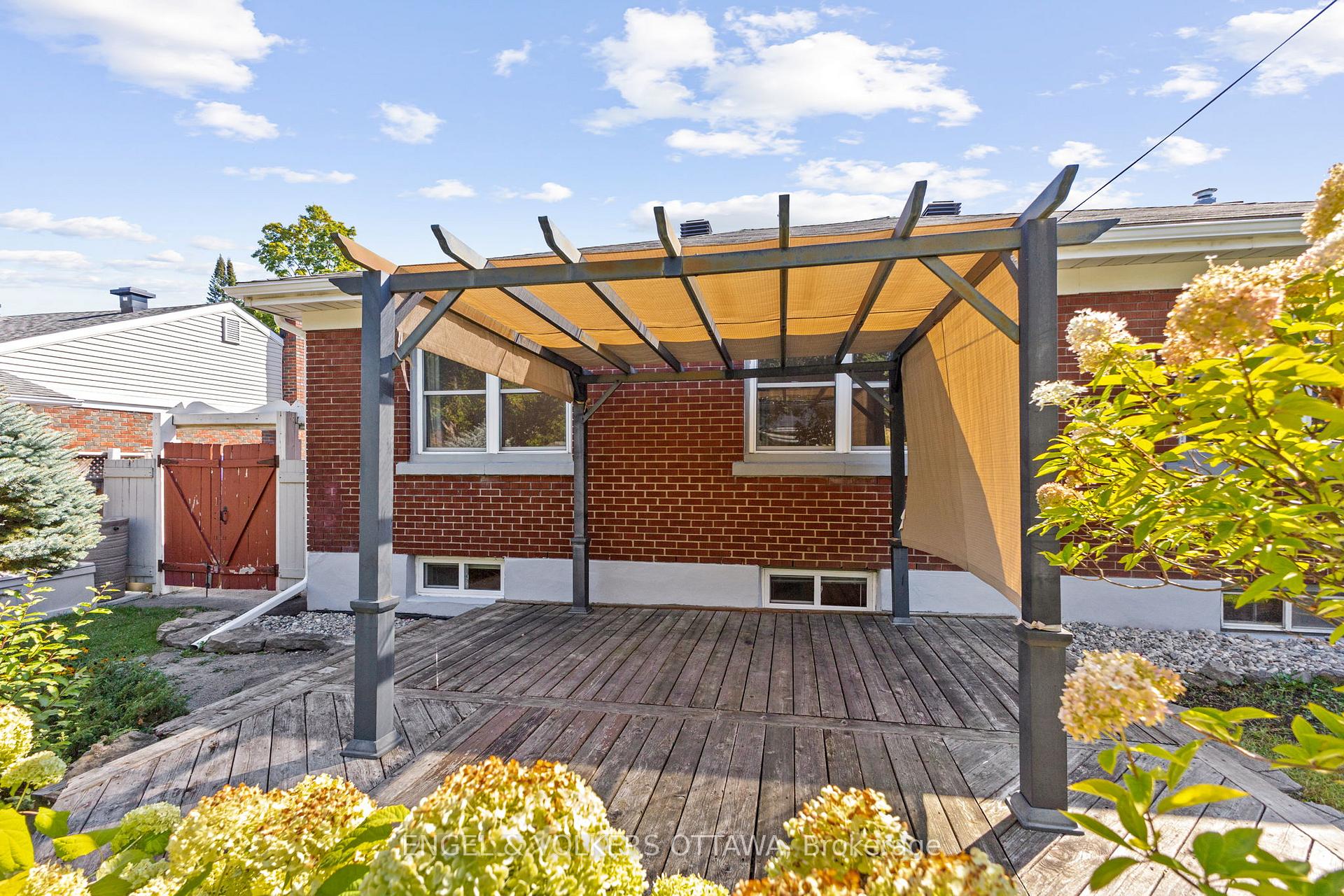 Photo 30 of 855 Weston Drive, Ottawa, Elmvale Acres — HOMEH
