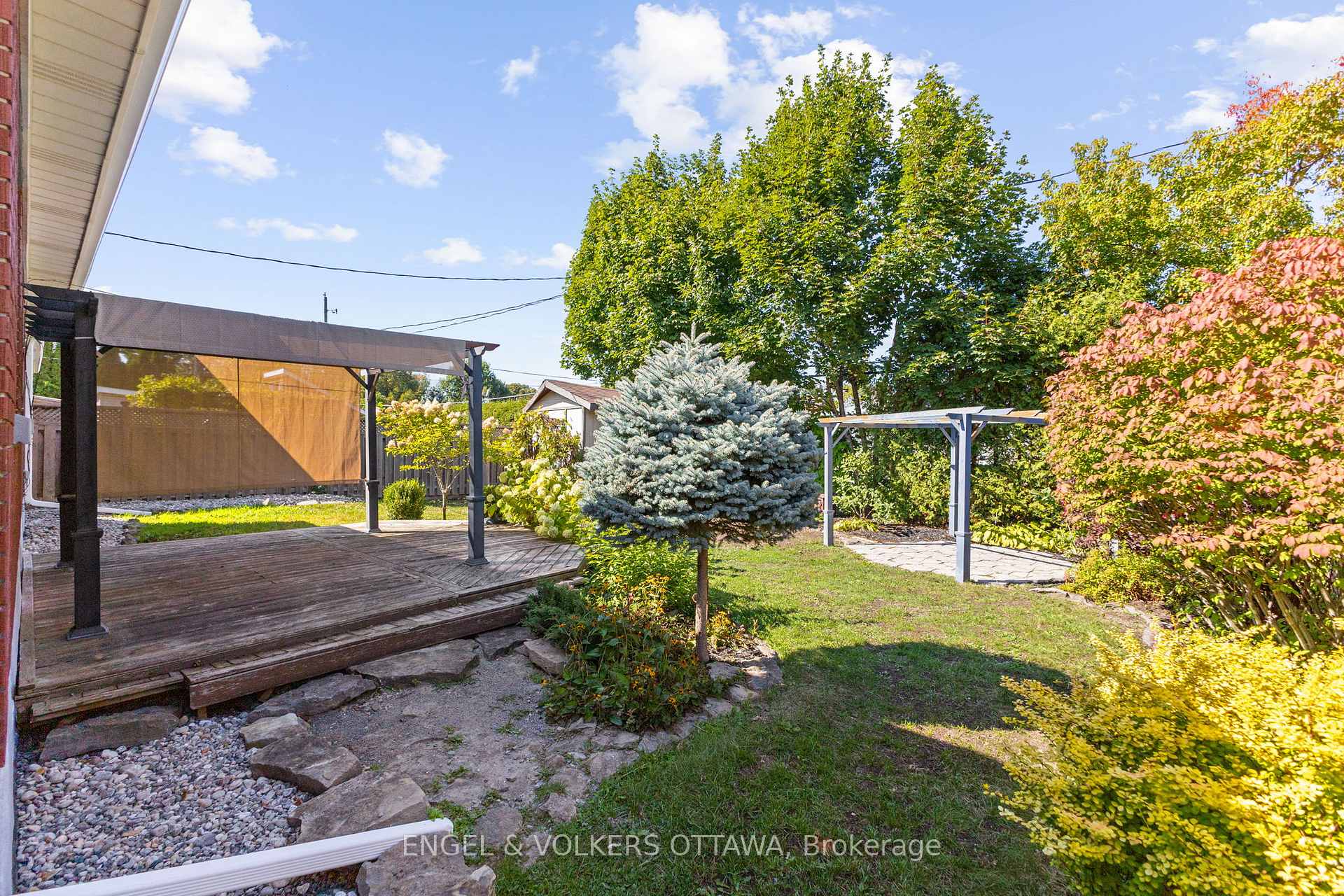 Photo 31 of 855 Weston Drive, Ottawa, Elmvale Acres — HOMEH