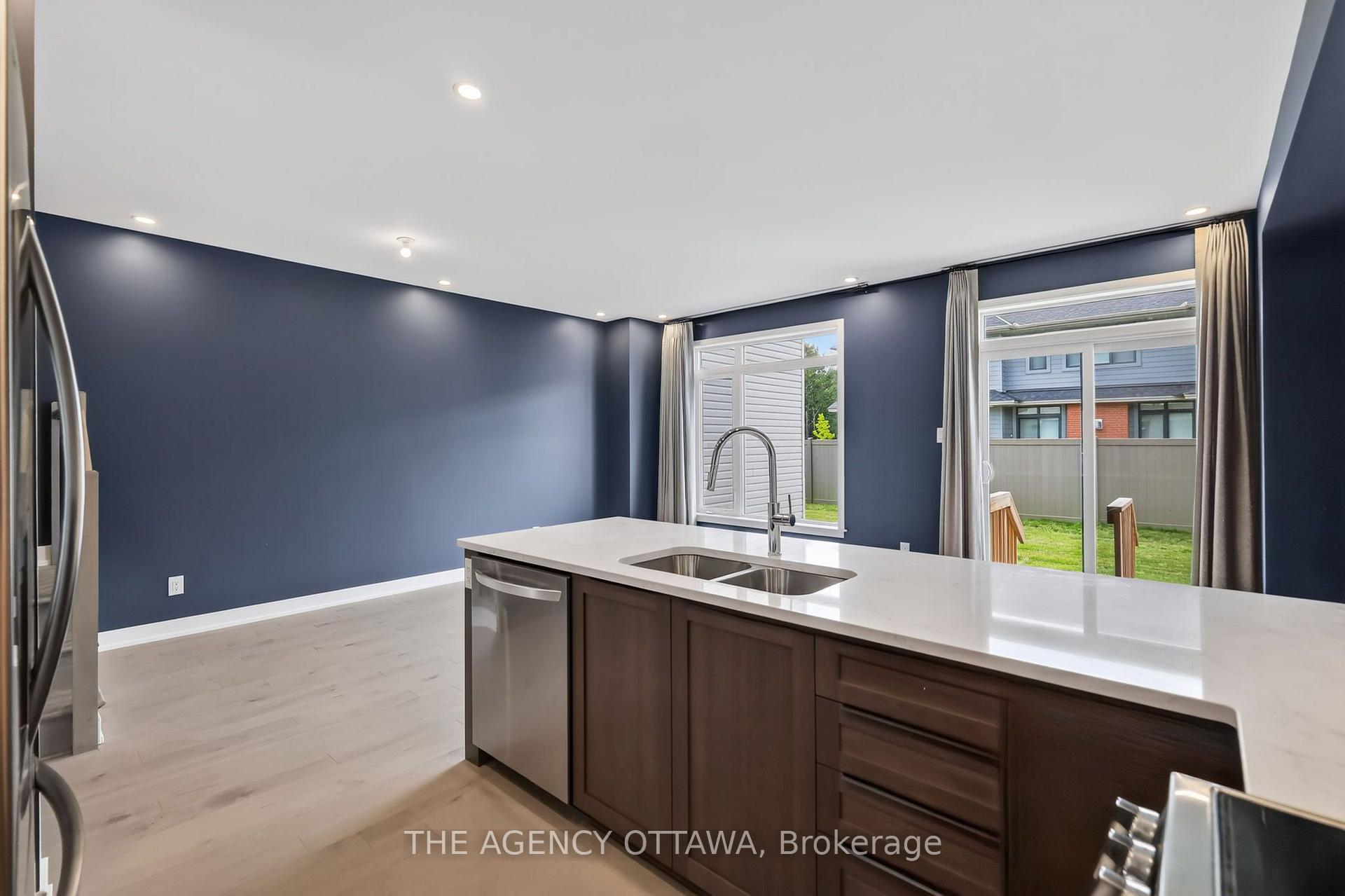 Photo 11 of 1202 Spoor Street, Ottawa, Kanata - Rural Kanata (Central) — HOMEH