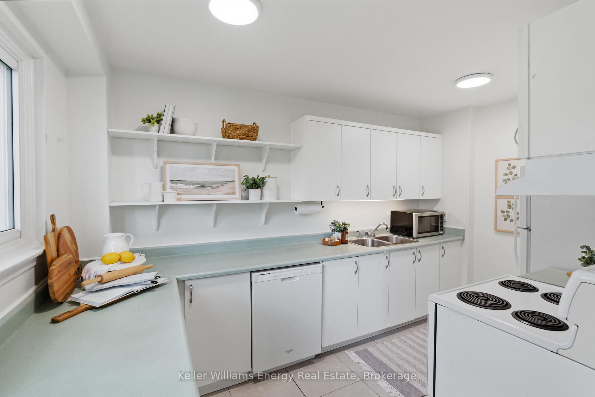 Photo 11 of Unit 12, 320 Blackthorn Street, Oshawa, Eastdale — HOMEH