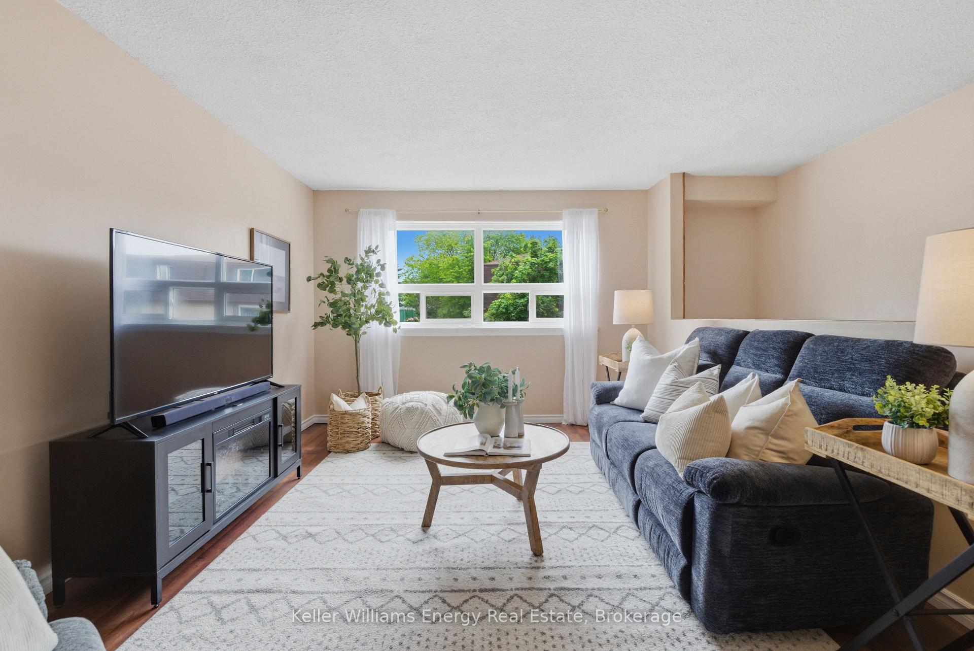Photo 16 of Unit 12, 320 Blackthorn Street, Oshawa, Eastdale — HOMEH