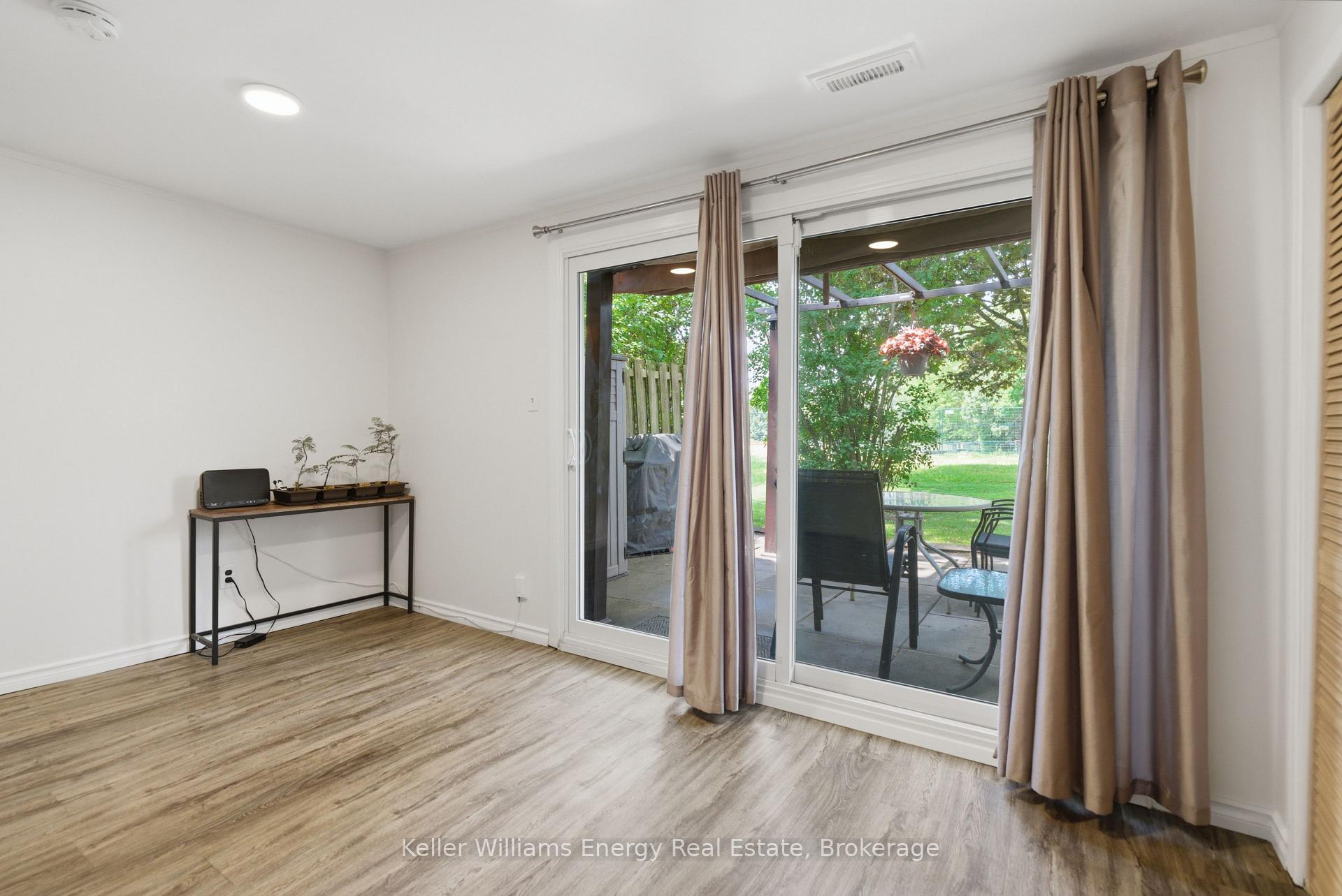 Photo 38 of Unit 12, 320 Blackthorn Street, Oshawa, Eastdale — HOMEH