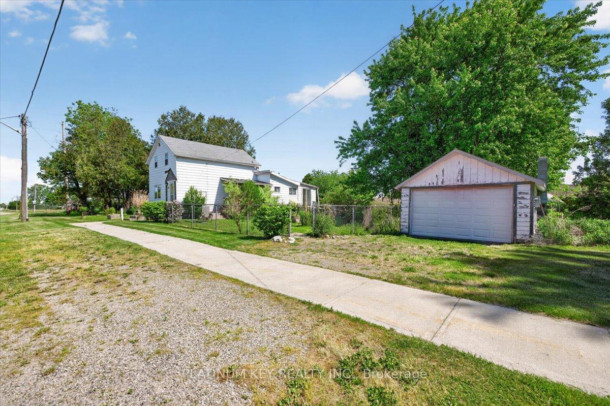 Photo 6 of 21996 Melbourne Road, Strathroy-Caradoc, Rural Strathroy-Caradoc — HOMEH