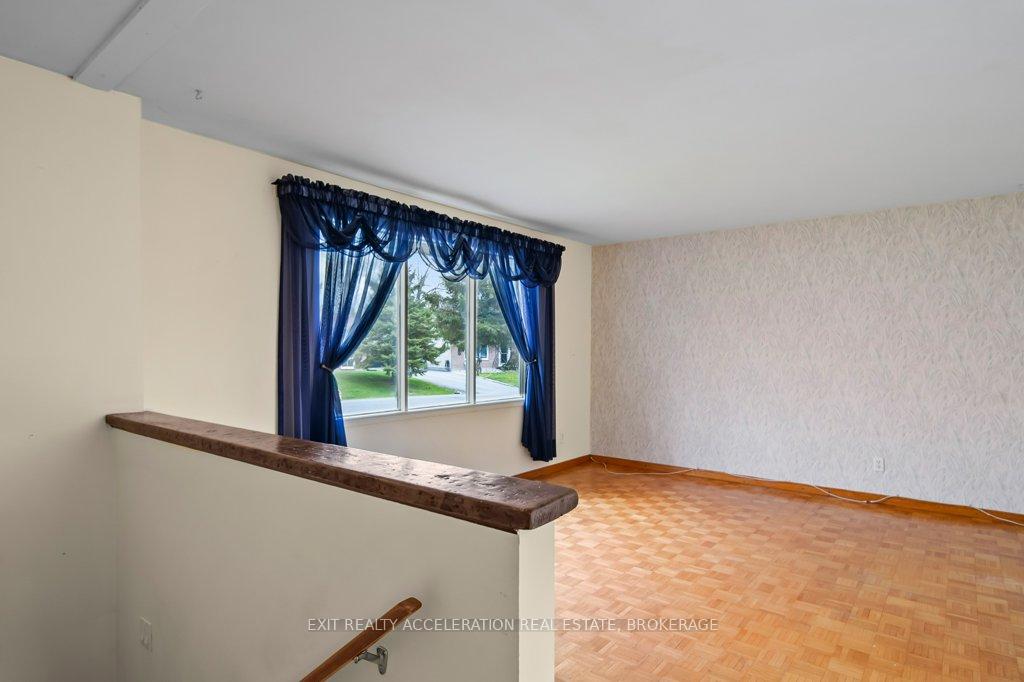 Photo 7 of 116 Sherwood Avenue, Loyalist, Amherstview — HOMEH