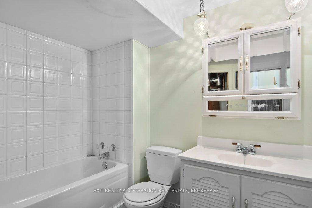 Photo 30 of 116 Sherwood Avenue, Loyalist, Amherstview — HOMEH