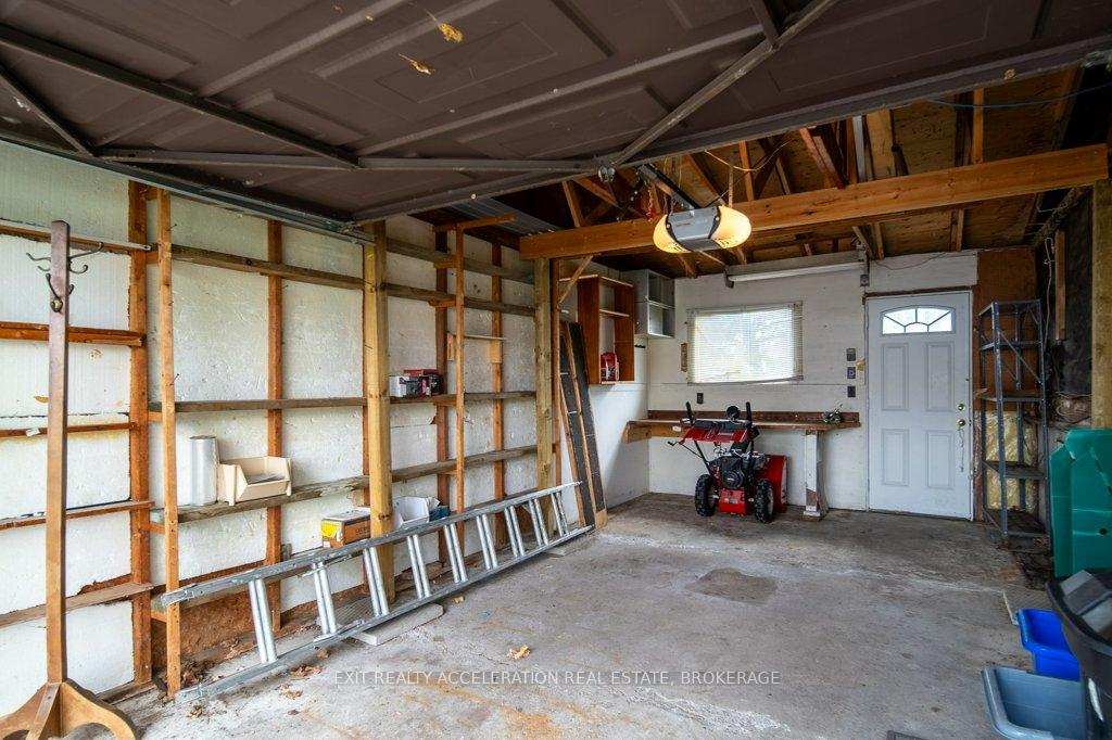 Photo 31 of 116 Sherwood Avenue, Loyalist, Amherstview — HOMEH