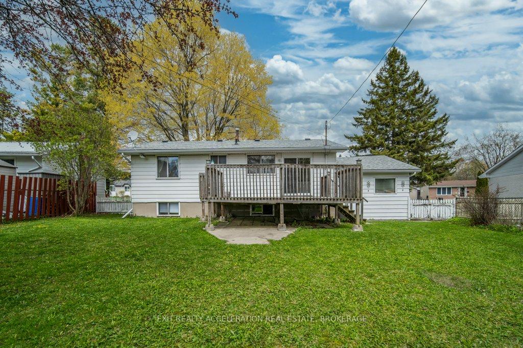 Photo 33 of 116 Sherwood Avenue, Loyalist, Amherstview — HOMEH