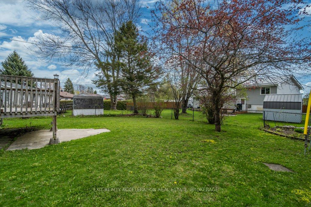 Photo 36 of 116 Sherwood Avenue, Loyalist, Amherstview — HOMEH