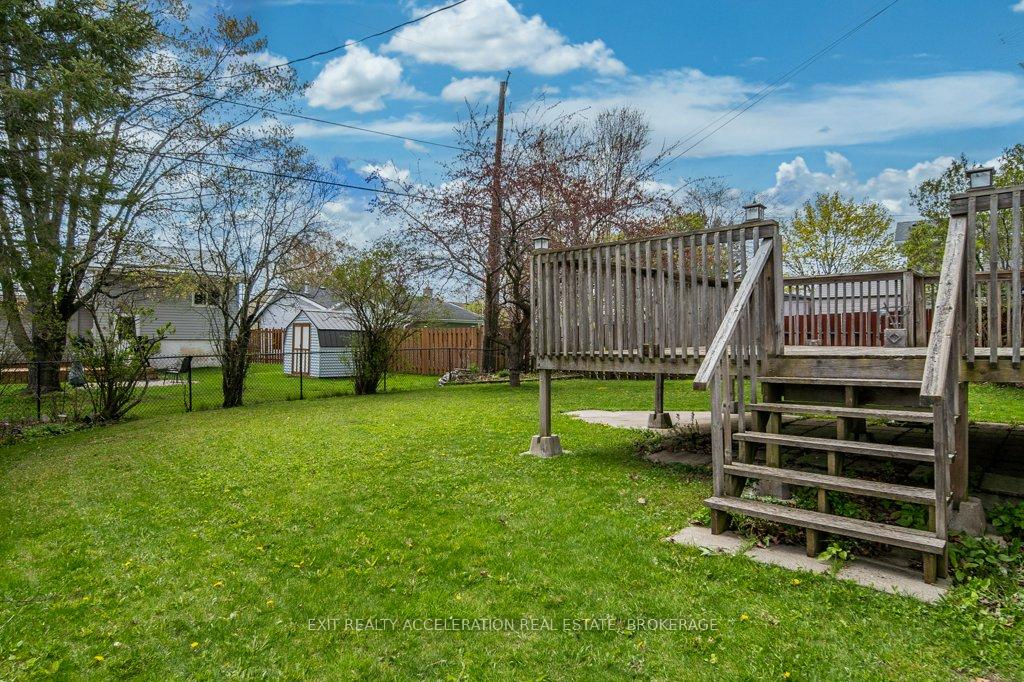 Photo 39 of 116 Sherwood Avenue, Loyalist, Amherstview — HOMEH