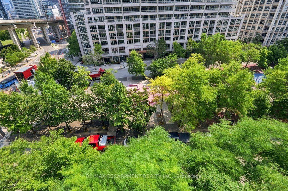 Photo 12 of Unit 676, 209 Fort York Boulevard, Toronto, Niagara — HOMEH