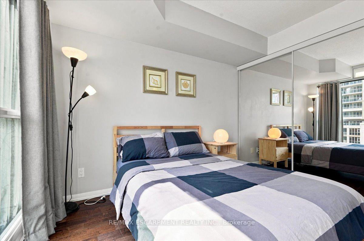 Photo 17 of Unit 676, 209 Fort York Boulevard, Toronto, Niagara — HOMEH