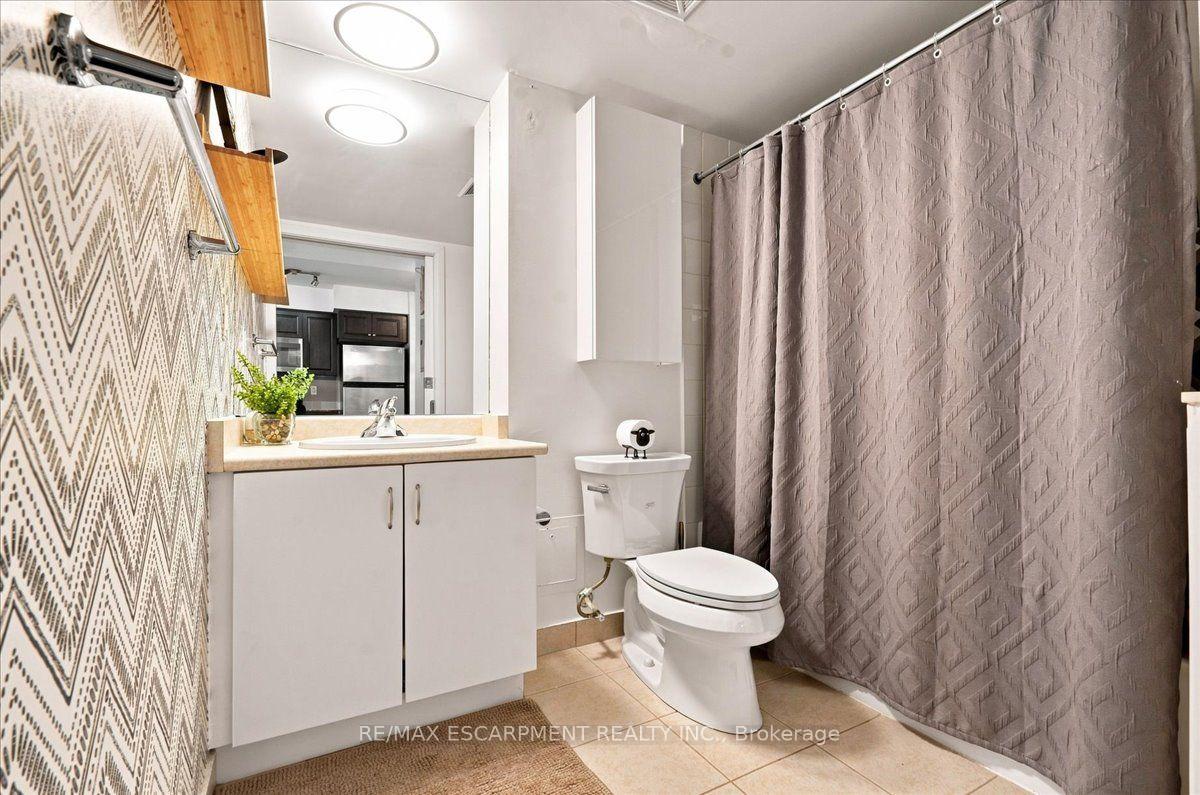 Photo 20 of Unit 676, 209 Fort York Boulevard, Toronto, Niagara — HOMEH