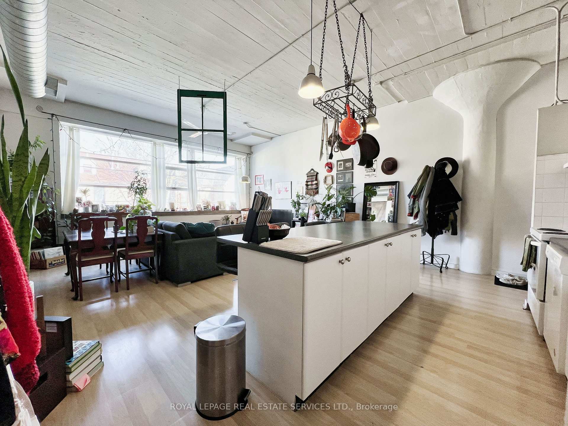 Photo 3 of Unit 201, 365 Dundas Street E, Toronto, Moss Park — HOMEH