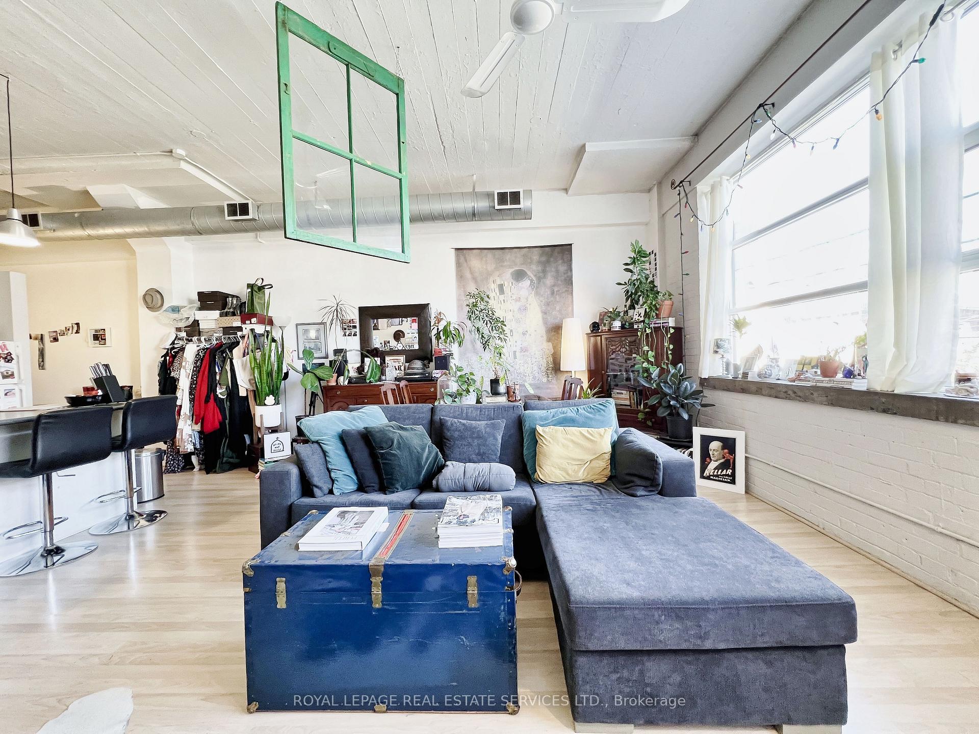 Photo 8 of Unit 201, 365 Dundas Street E, Toronto, Moss Park — HOMEH