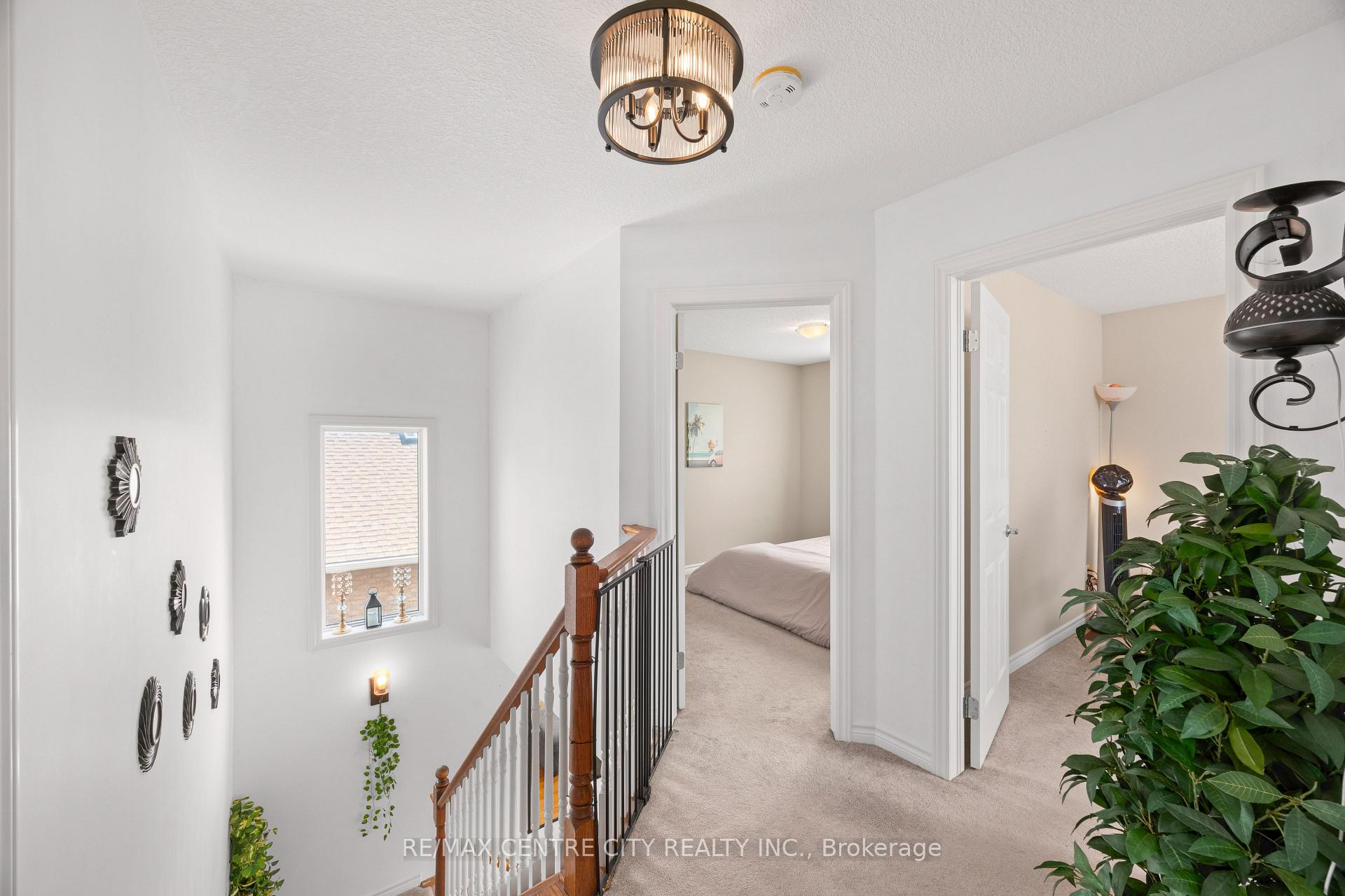 Photo 20 of 2 Fenwick Court, St. Thomas — HOMEH